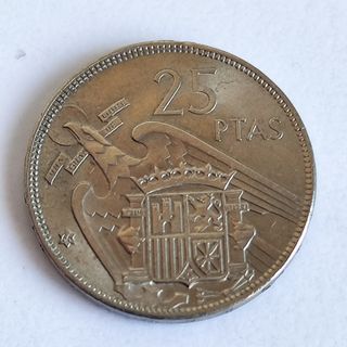F35 Moneda 25 pesetas Franco 1957-66 SC