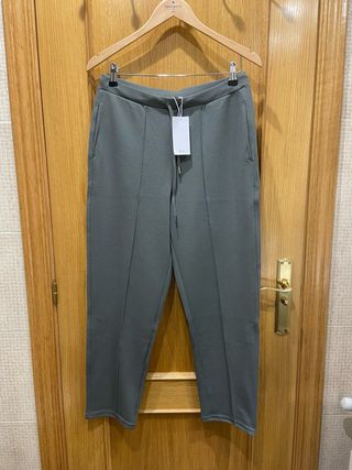 Pantalon tipo chandal
