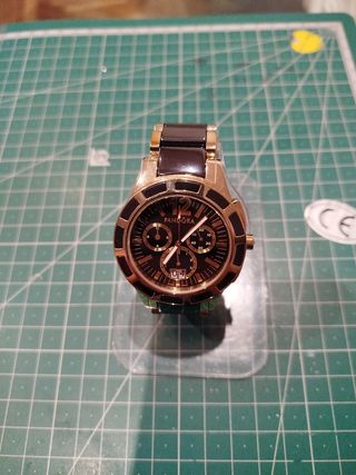 Reloj Pandora dorado