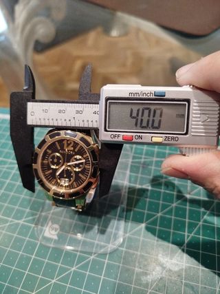 Reloj Pandora dorado