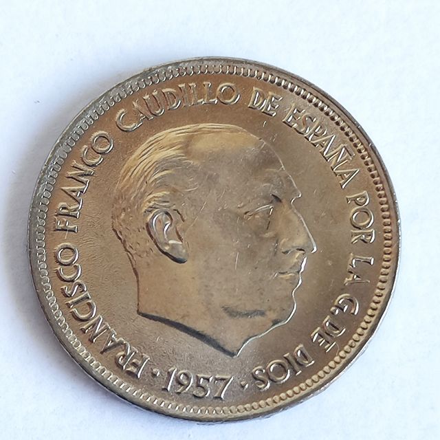 F37 Moneda 25 pesetas Franco 1957-69 SC