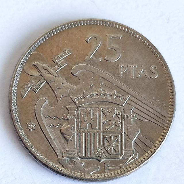 F41 Moneda 25 pesetas Franco 1957-75 SC