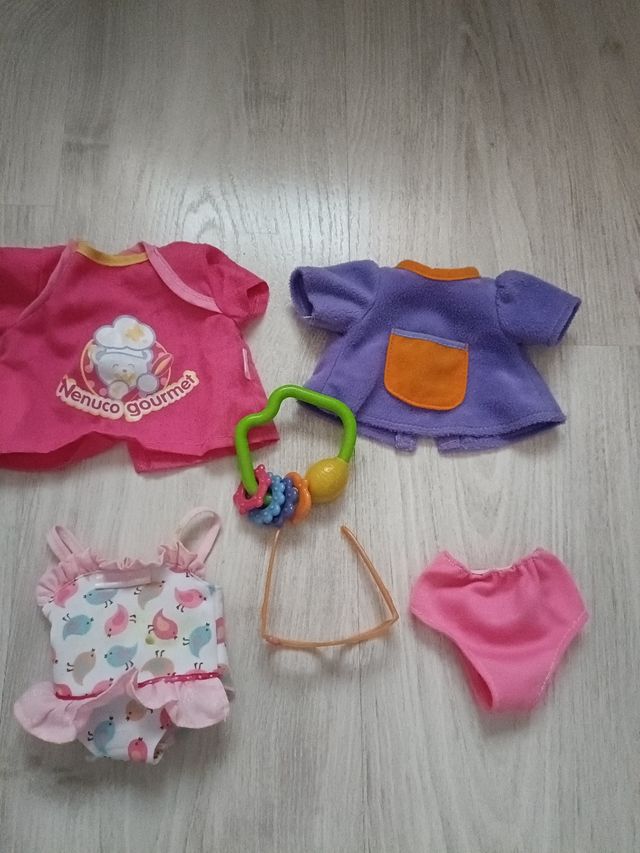 Valigia da viaggio Nenuco +: bambola e vestiti