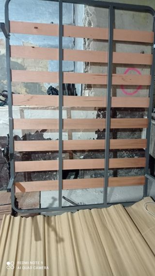 Somier de matrimonio 1,35 x 1,90 con patas