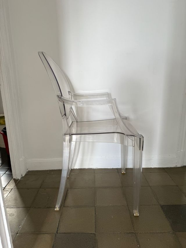 Sillas Louis Ghost - diseñadas Philippe Stark