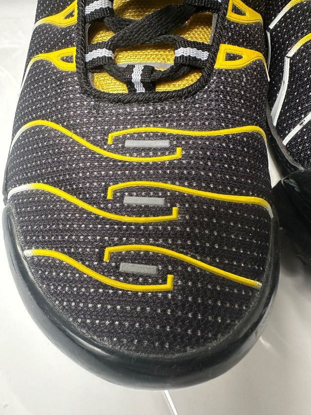 Nike Air Max Plus - Scarpe gialle e nere