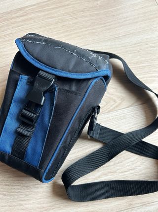Nikon D5000 con 3 objetivos, mochila y Accesorios