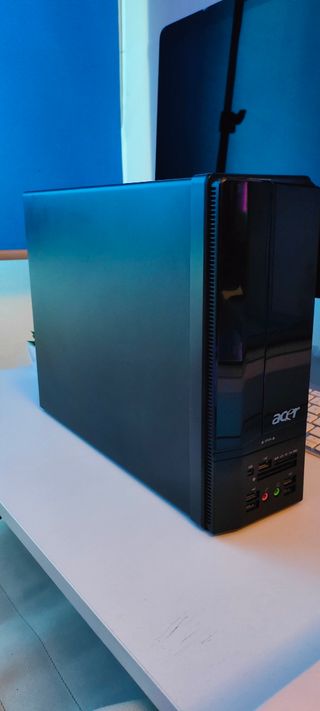 PC de sobremesa Acer para pieza