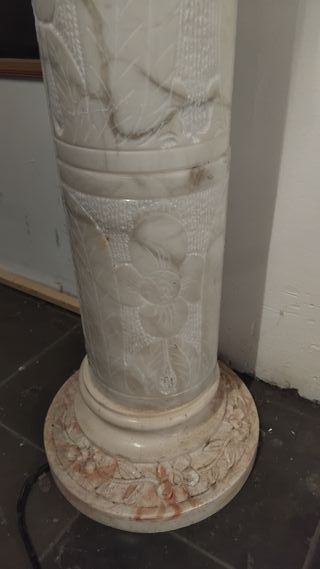 COLUMNA LAMPARA ALABASTRO