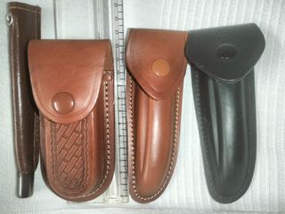 Fundas para navajas. Cuero marrón y negro