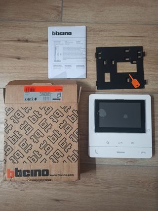 Videocitofono BTicino vivavoce 344625 nuovo