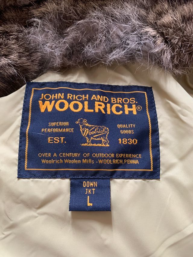 Piumino smanicato donna Woolrich