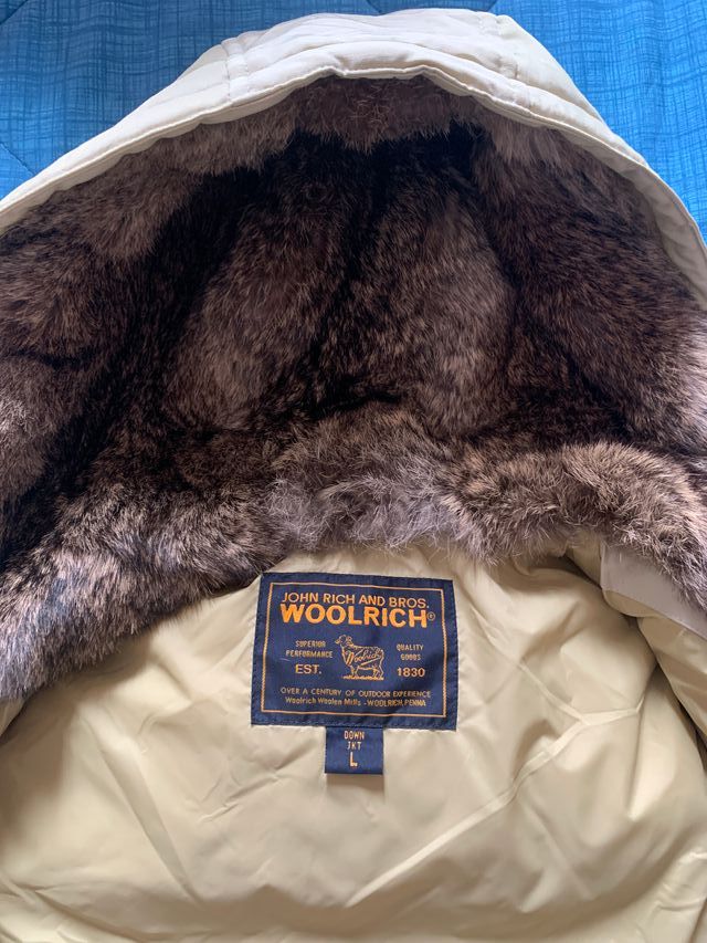 Piumino smanicato donna Woolrich