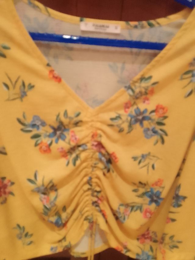 Blusa gialla Stradivarius - Taglia L