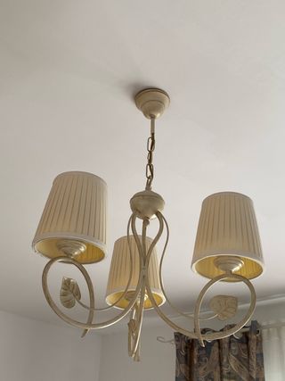 Lampara techo 3 luces beige de forja