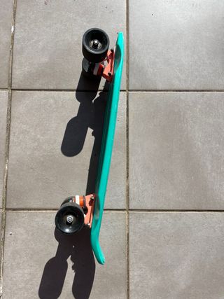 Skate patinete azul menta