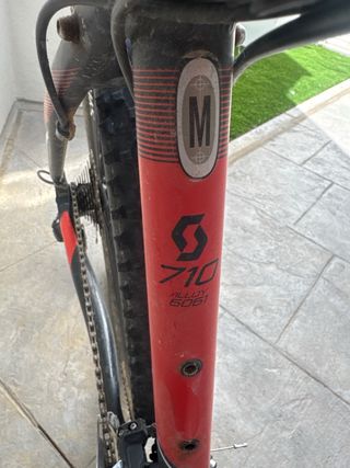 Bicicleta Scott Aspect 710