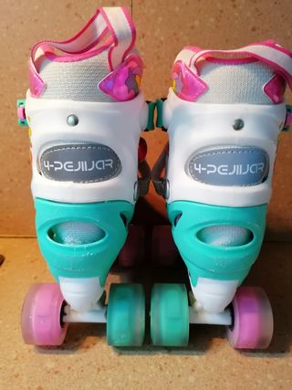 Patines infantiles niña. 4 ruedas con luces.