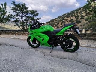 Kawasaki Ninja 250r