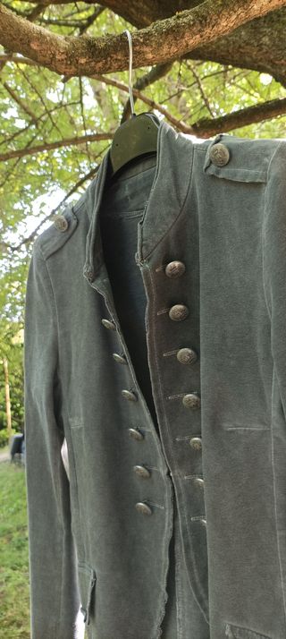 Giacchina stile militare donna 
