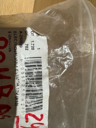 Electrovalvuals 12 v y bombas de agua 24 v