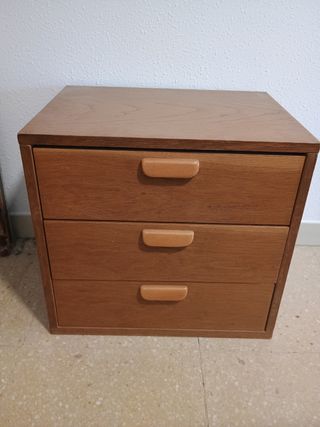 Escritorio madera con cristal, cajonera y taburete