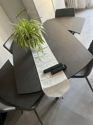 Tavolo allungabile ovale - Gres antracite