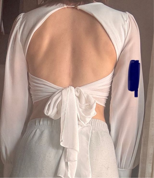 2 Blusas manga globo cropped T.S