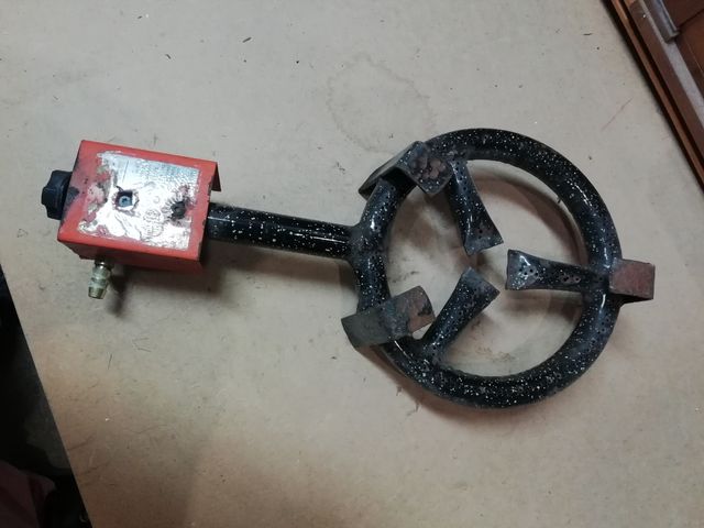 LOTE :Hornillo  Campingaz portátil Y paellero pequ