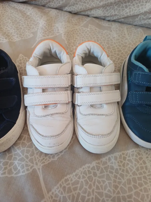 Zapatillas Puma,frigoríficoy nex.