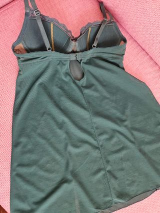 Sottanina trasparente