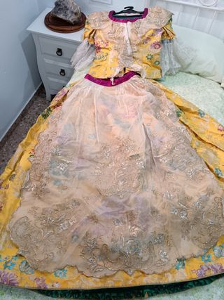 Traje Fallera Talla 38 - Multicolor