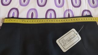 Falda tubo negra nueva con etiqueta