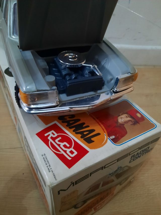 Mercedes Monocanal de RICO.