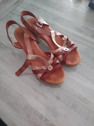 Sandalias