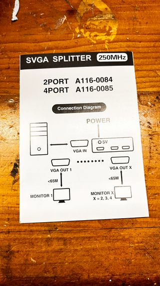 VGA Splitter con alimentacion