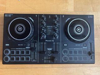 Controladora Pionner DDJ200