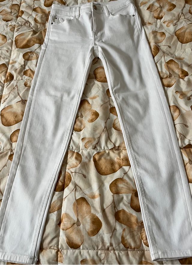 Jeans da donna estivo Stradivarius