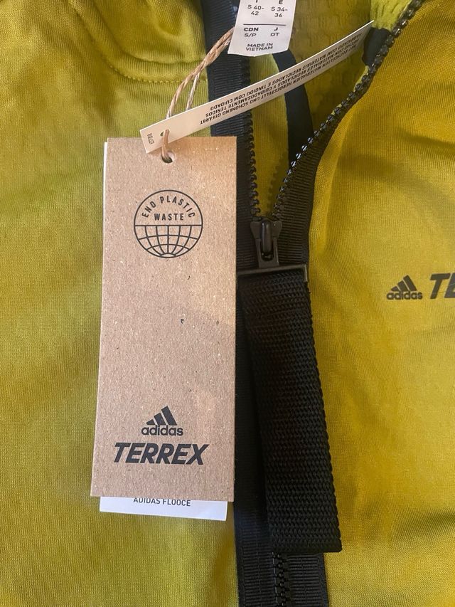 Chaqueta Adidas Terrex Verde Oliva