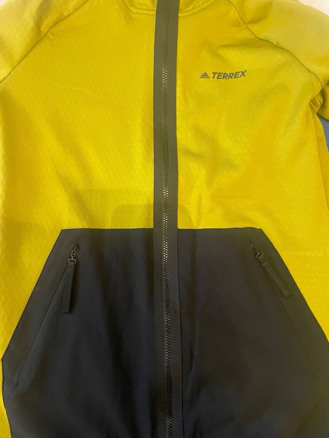 Chaqueta Adidas Terrex Verde Oliva