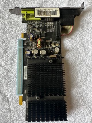 Tarjeta Gragica GF 7200GS 128MB DDR2