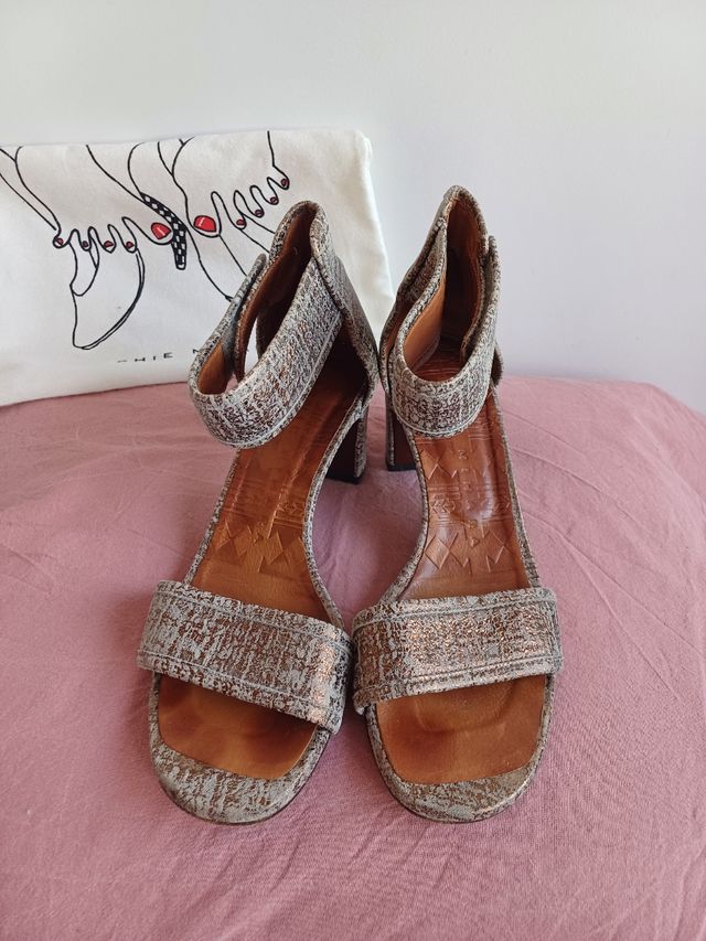 Sandalias cuero doradas CHIE MIHARA novia fiesta.