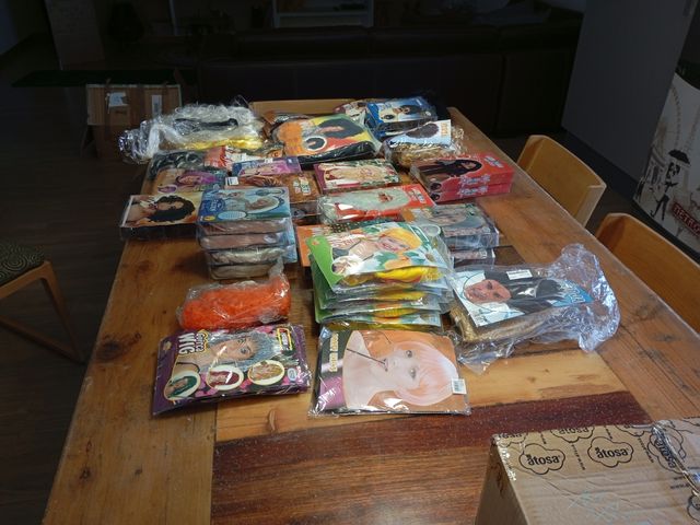 Pelucas variadas: 40uds