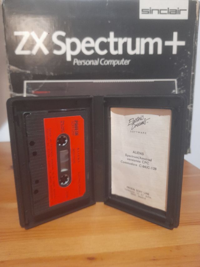 Aliens y Howard el pato ZX SPECTRUM ( FUNCIONAN )