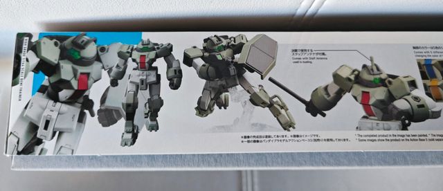 Demi Trainer Gunpla HG. Bandai Hobby.