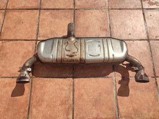 PARAGOLPES TRASERO PARA MERCEDES A200