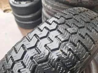 Renault 4 Latas - 1 rueda completa