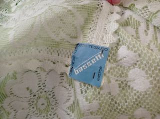 Copriletto bassetti in pizzo verde e bianco