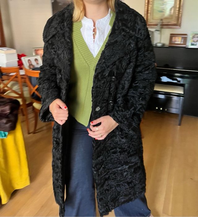 Abrigo de astracán auténtico