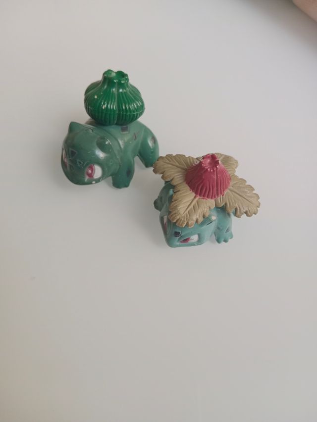 2 Figuras Pokemon (Bulbasur-Ivysaur)